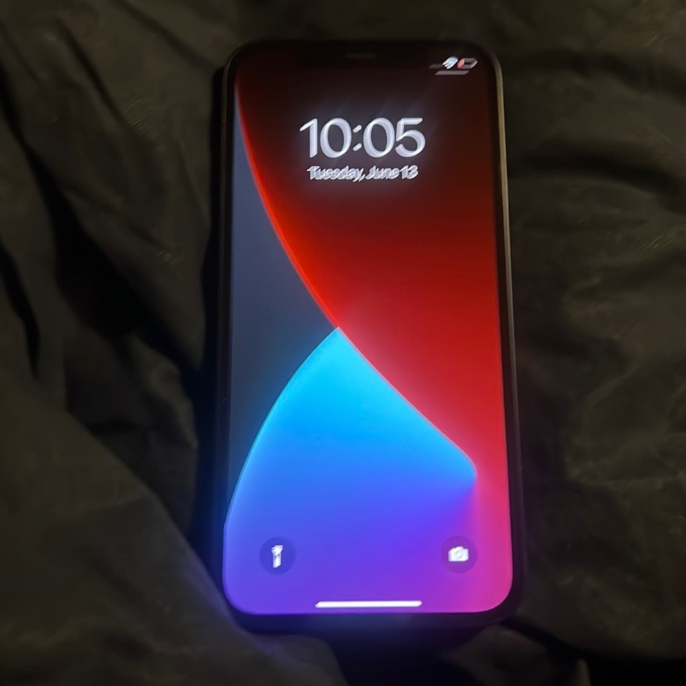 iPhone 12 64 gig